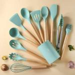12 Pcs Set Wooden Handle Silicone Kitchen Utensils With Storage Bucket High Temperature Resistant And Non Stick Pot Spatula Spoon( Random Color )